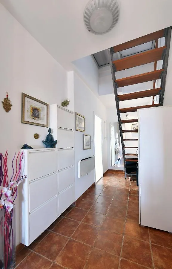 Studio Apartment Pupa Kastela 0*,  Croatia