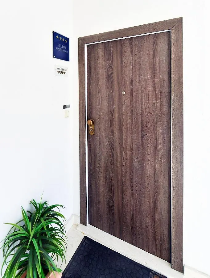 Studio Apartment Pupa Kastela Croatia